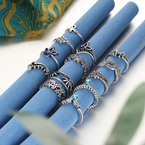 NEW 13pc multi styles ring set - Picture 4 of 8